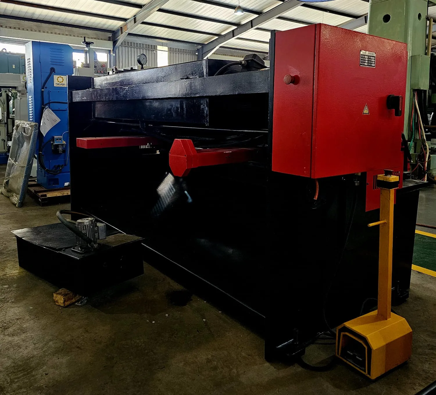 2.5 X 4mm HYDRASHEAR GUILLOTINE